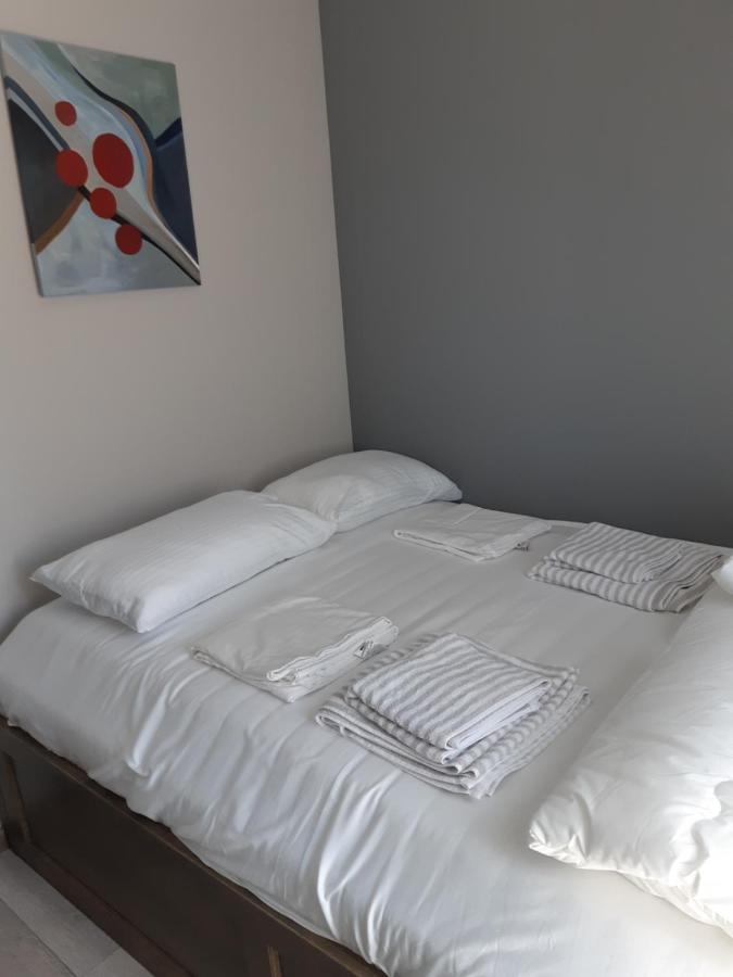 Apartment Lizzi. Трогір Екстер'єр фото