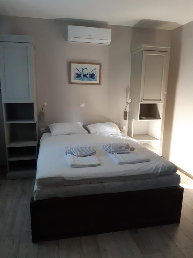 Apartment Lizzi. Трогір Екстер'єр фото